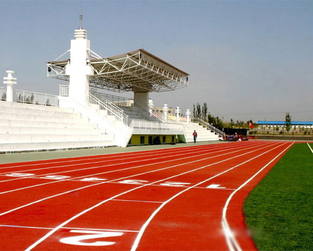 武汉某体育学院透气型跑道